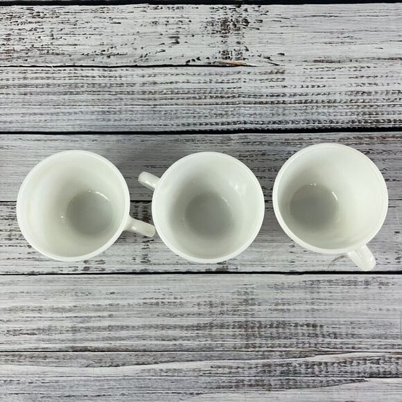Vintage Pyrex Set of Three Solid White Tea Coffee Cups #18 #20 #24 - Picture 6 of 11